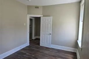 4555 S Compton Ave, Saint Louis, MO 63111 - Photo 8