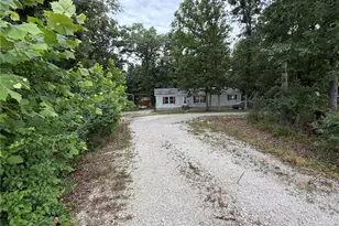 22447 S Stracks Church Rd, Wright City, MO 63390 - Photo 2