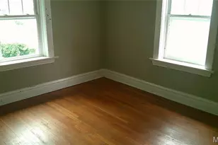 4660 Ray Ave, Saint Louis, MO 63116 - Photo 10
