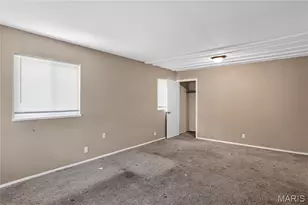 10341 Lilac Ave, Saint Louis, MO 63137 - Photo 10