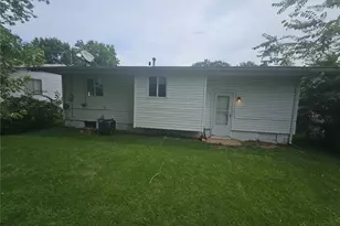 10341 Lilac Ave, Saint Louis, MO 63137 - Photo 6