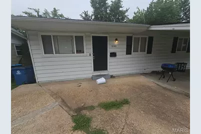 10341 Lilac Avenue, Saint Louis, MO 63137 - Photo 2