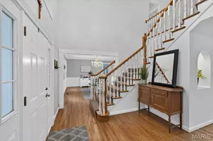 12743 Wynfield Pines Ct, Des Peres, MO 63131 - Photo 2
