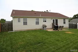 4 Tomahawk Ct, O'Fallon, MO 63366 - Photo 2