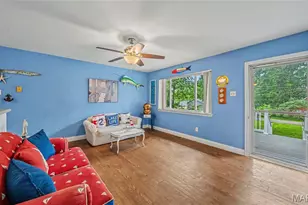 2214 Lakeshore Dr, Cuba, MO 65453 - Photo 10