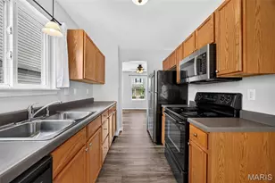 1015 Carpathian Dr, Lake Saint Louis, MO 63367 - Photo 20