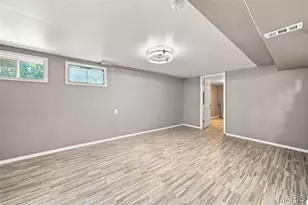 2470 Jenkee Dr, Florissant, MO 63031 - Photo 6