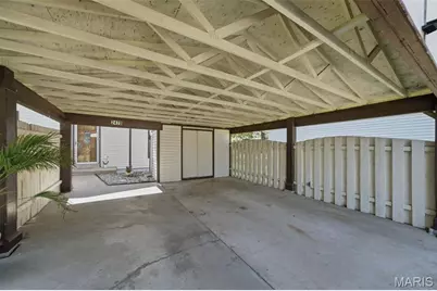 2470 Jenkee Drive, Florissant, MO 63031 - Photo 10