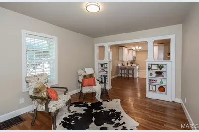 7420 Richmond Place, Maplewood, MO 63143 - Photo 6