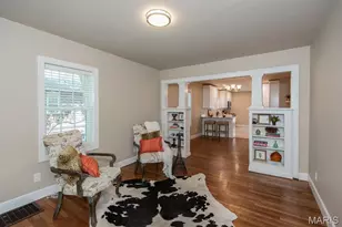 7420 Richmond Pl, Maplewood, MO 63143 - Photo 6