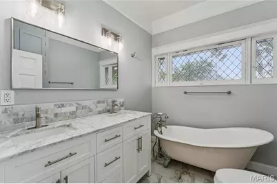 5922 Oakherst Place, Saint Louis, MO 63112 - Photo 24