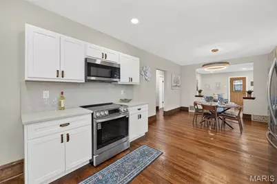 5728 Holly Hills Avenue, Saint Louis, MO 63109 - Photo 12