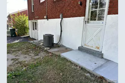 815 Fontaine Place, Saint Louis, MO 63137 - Photo 6