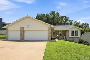 947 Falcon Dr, Imperial, MO 63052 - Photo 1
