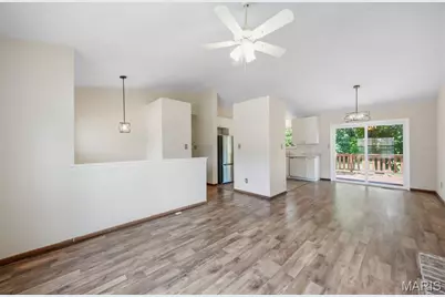 1001 Parc Central Drive, Festus, MO 63028 - Photo 6
