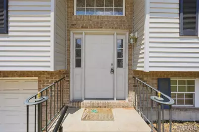 1001 Parc Central Drive, Festus, MO 63028 - Photo 2
