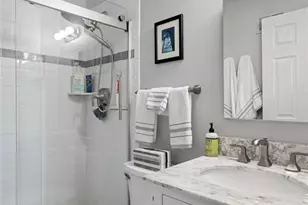 15 Blackberry Dr, Saint Charles, MO 63301 - Photo 18