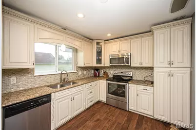 2328 Pohlman Road, Florissant, MO 63033 - Photo 20