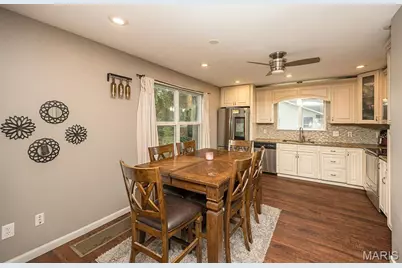 2328 Pohlman Road, Florissant, MO 63033 - Photo 16