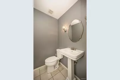 2328 Pohlman Road, Florissant, MO 63033 - Photo 8