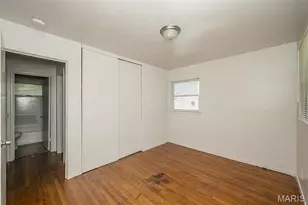 375 Cameron Rd, Saint Louis, MO 63137 - Photo 6