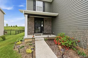 27518 Forest Ridge Dr, Warrenton, MO 63383 - Photo 2