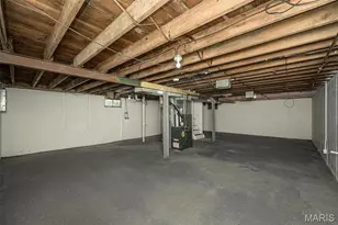 428 Crawford Rd, Saint Louis, MO 63137 - Photo 24
