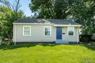 428 Crawford Rd, Saint Louis, MO 63137 - Photo 2