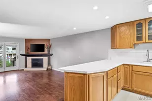 43 Breezy Knoll Ln, Lake Saint Louis, MO 63367 - Photo 4