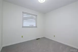 830 Westrun Dr, Ballwin, MO 63021 - Photo 18