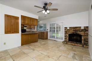 830 Westrun Dr, Ballwin, MO 63021 - Photo 8
