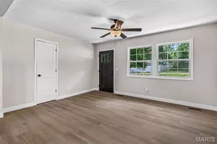 211 Columbia Dr, Bonne Terre, MO 63628 - Photo 6