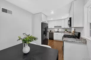 1117 Elm Dr, Webster Groves, MO 63119 - Photo 8