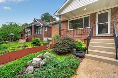 2105 Princeton Place, Richmond Heights, MO 63117 - Photo 2