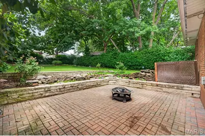 2105 Princeton Place, Richmond Heights, MO 63117 - Photo 20