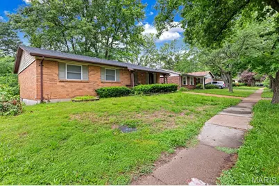 2044 Kingsford Drive, Florissant, MO 63031 - Photo 24