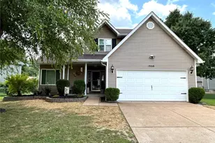 1908 Mid Summer Dr, Imperial, MO 63052 - Photo 2