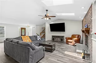 3 Harbor Point Ct, Lake Saint Louis, MO 63367 - Photo 10