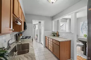 1925 Stedman Ct, Overland, MO 63114 - Photo 10