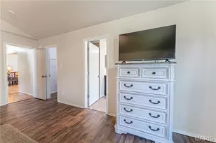 25 Beaujolais Dr, Florissant, MO 63031 - Photo 28