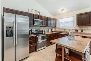 25 Beaujolais Dr, Florissant, MO 63031 - Photo 16