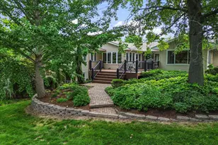 21 Ladue Meadows, Creve Coeur, MO 63141 - Photo 10