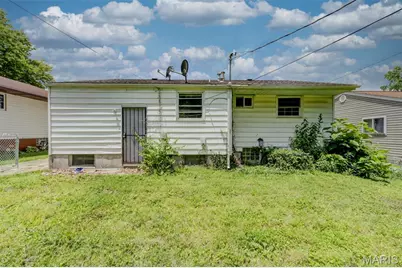 10836 Spring Garden Drive, Saint Louis, MO 63137 - Photo 24