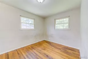 10836 Spring Garden Dr, Saint Louis, MO 63137 - Photo 20