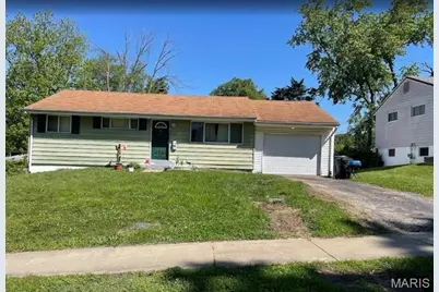 7753 Paddington Drive, Saint Louis, MO 63121 - Photo 1