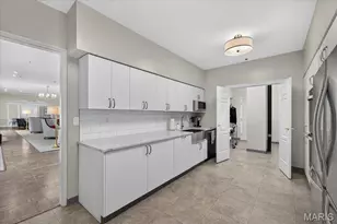 816 S Hanley Rd, Clayton, MO 63105 - Photo 38