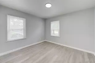 8067 Aline Ave, Saint Louis, MO 63134 - Photo 6