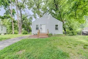 8067 Aline Ave, Saint Louis, MO 63134 - Photo 2