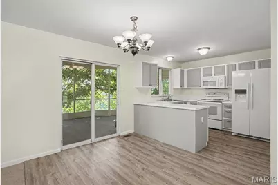 408 Bethany Court, Valley Park, MO 63088 - Photo 8