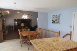 3122 Piney Pointe Dr, Oakville, MO 63129 - Photo 16